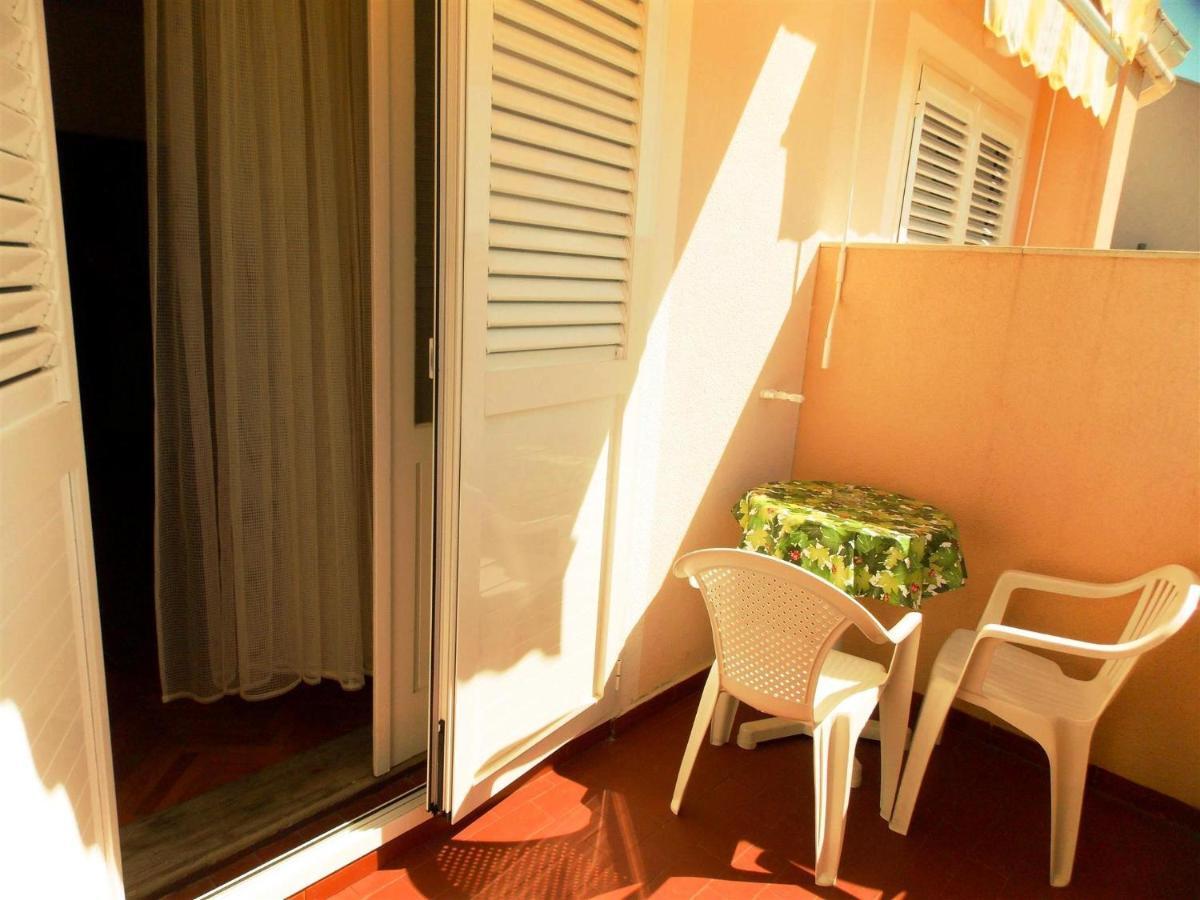 Guesthouse Jenny Novalja Chambre photo